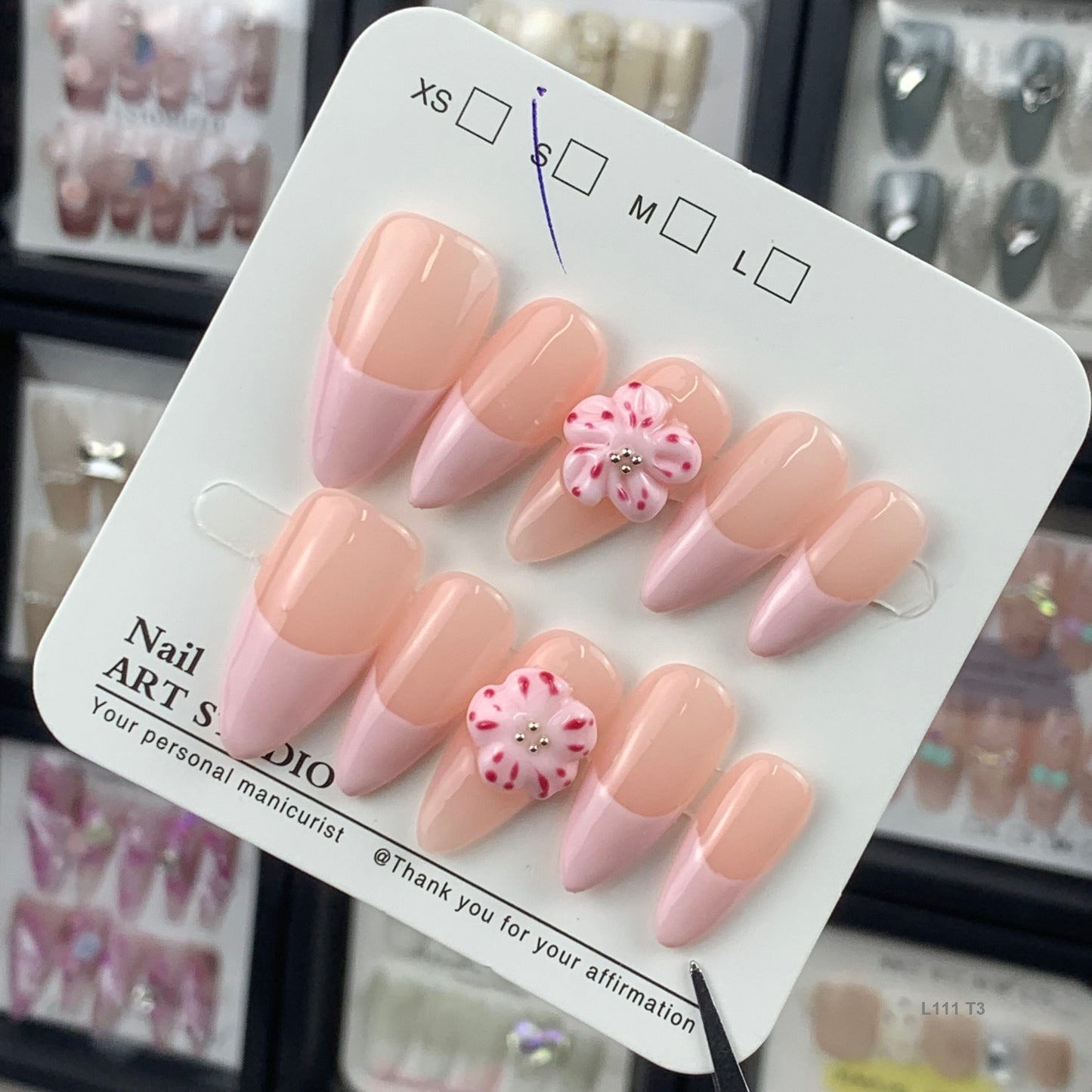 L111 T3 press on nails