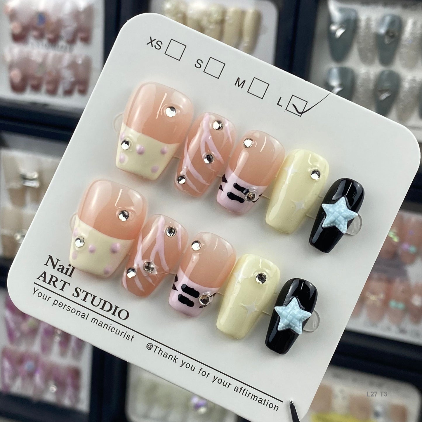 L27 T3 press on nails