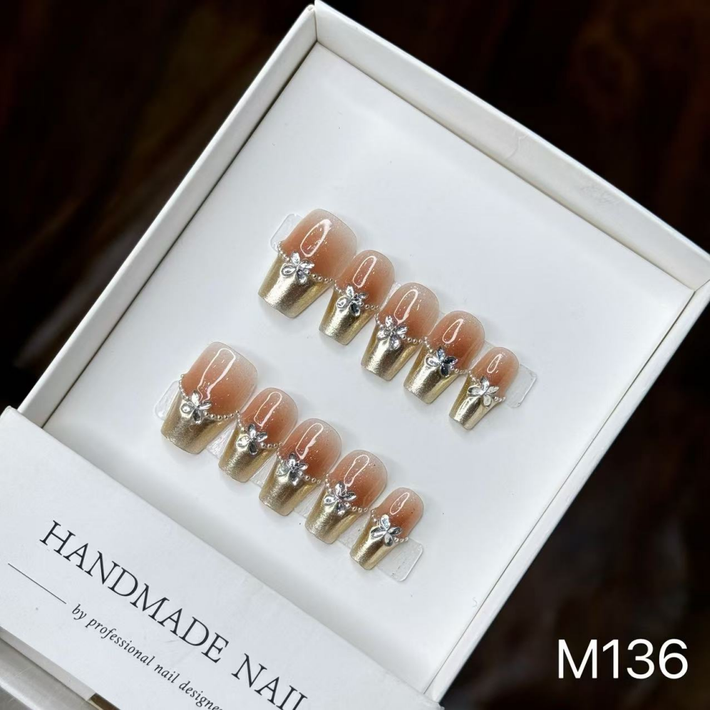 M131~M145--$2 CAT EYES NAILS
