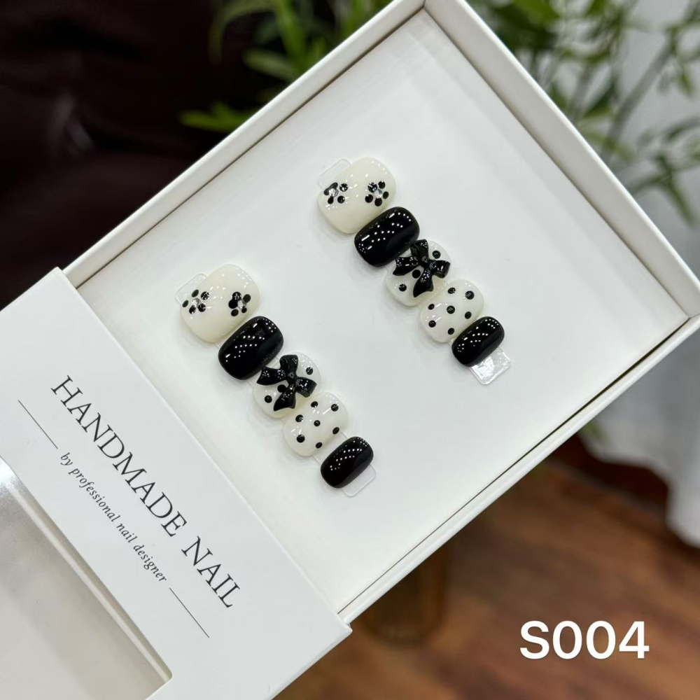 S001-S020--$2 The S series in the Ins style press on nails