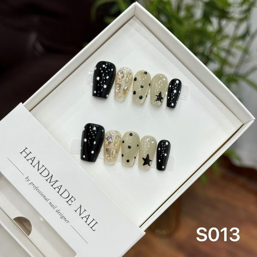 S001-S020--$2 The S series in the Ins style press on nails