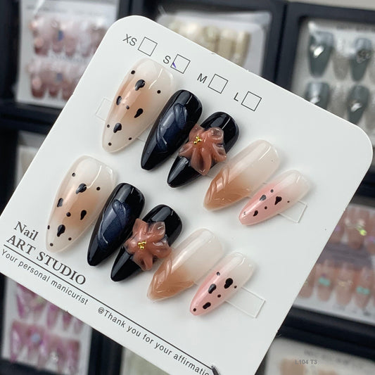 L104 T3 press on nails