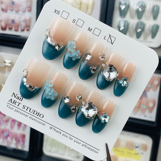 L31 T3 press on nails