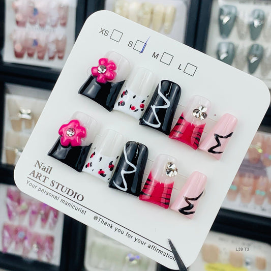L39 T3 press on nails