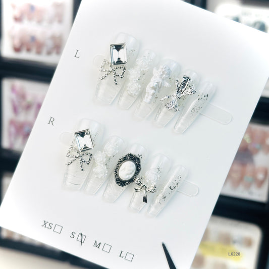 L6228  press on nails