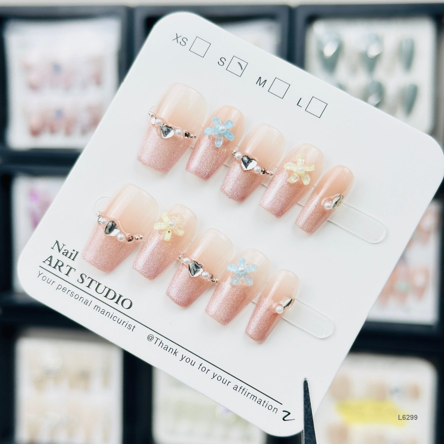 L6299  press on nails