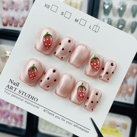 S21  press on nails